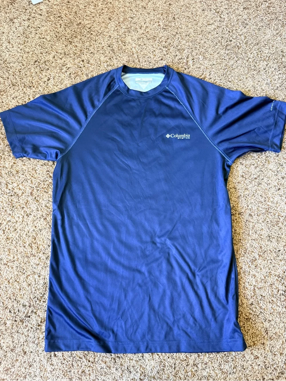 Columbia PFG Men’s Blue Short Sleeve Shirt